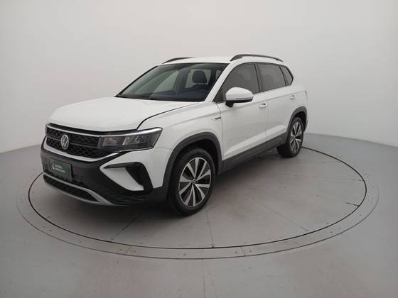 VOLKSWAGEN TAOS 1.4 250 TSI TOTAL FLEX COMFORTLINE AUTOMÁTICO